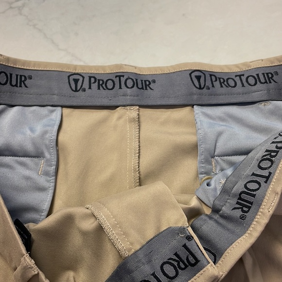 Men’s Pro Tour Khaki Slacks with Pleated Front 36x31 - Picture 5 of 9